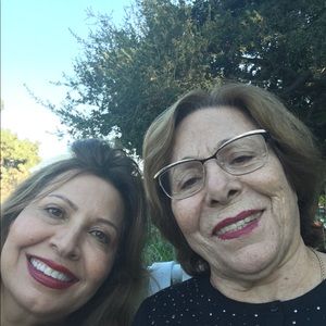 Meet your Posher, Naz